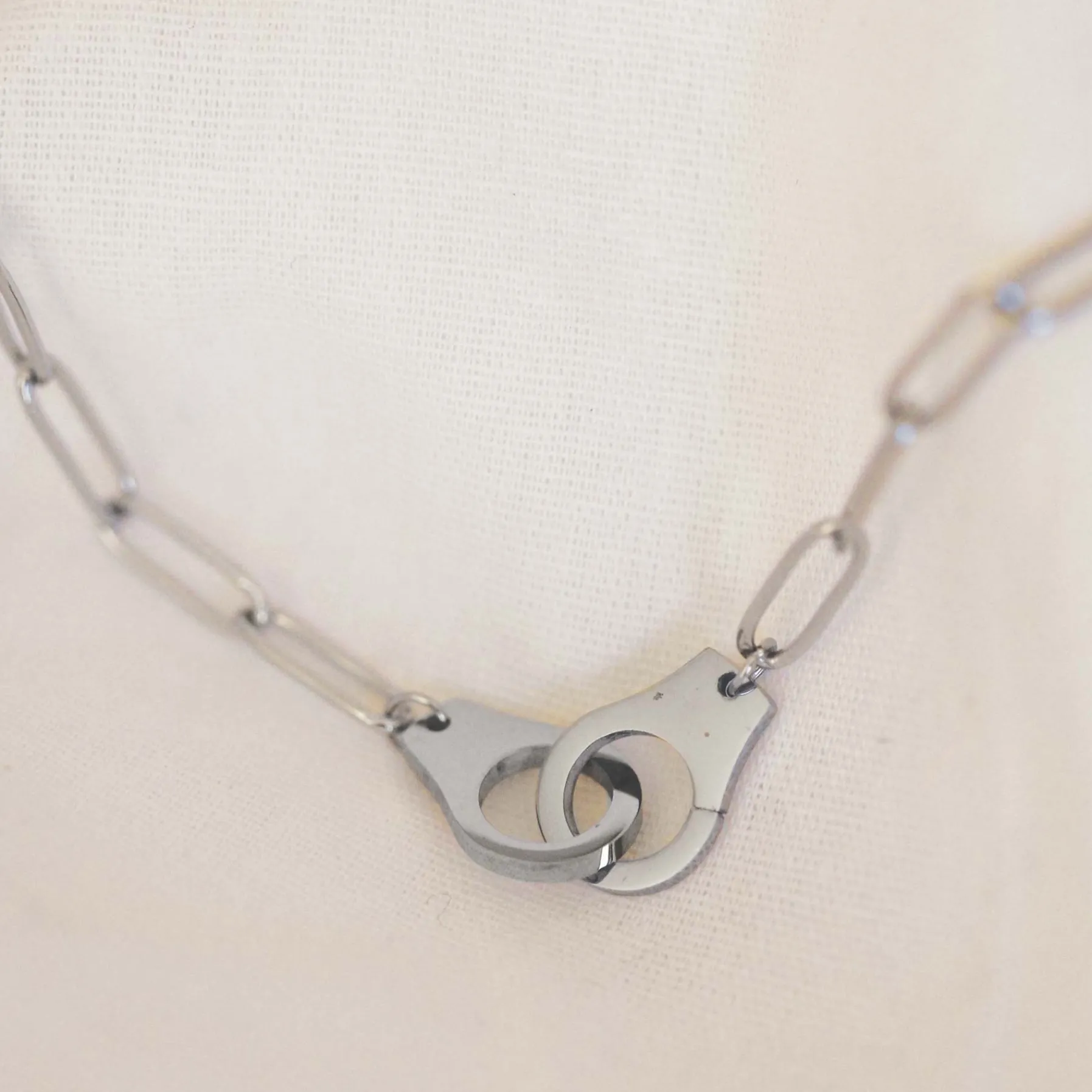 Femme Luzaka Colliers<Collier Menottes acier
