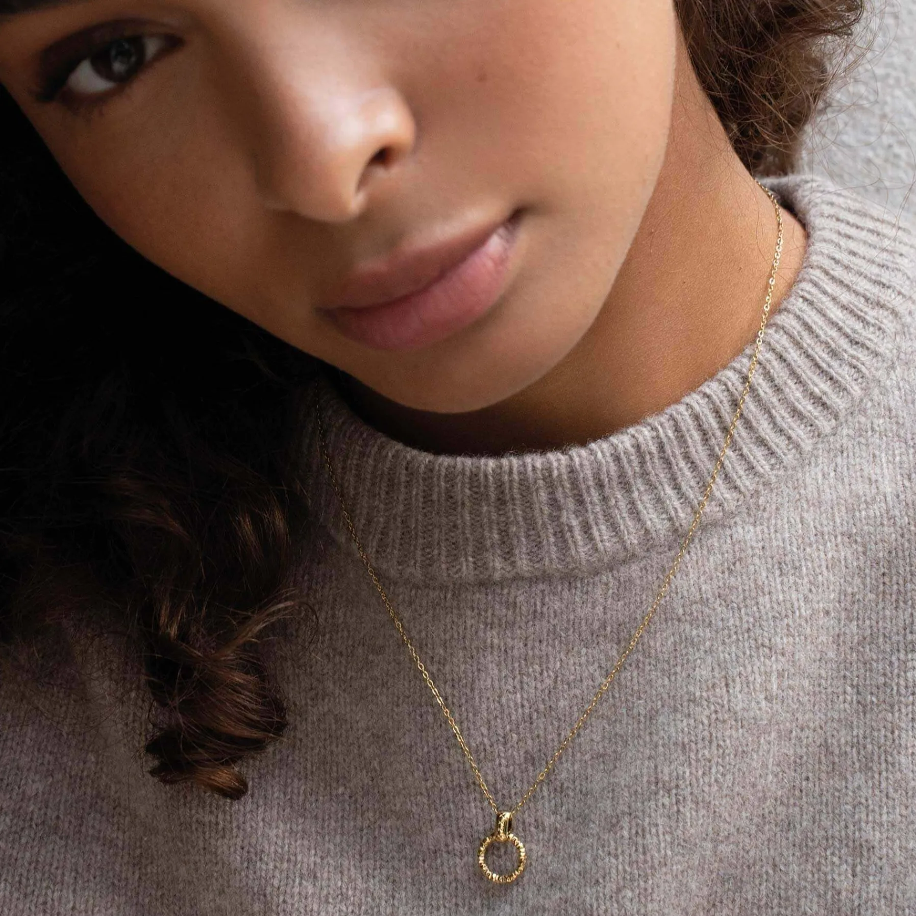 Femme Luzaka Colliers<Collier Régina acier doré or