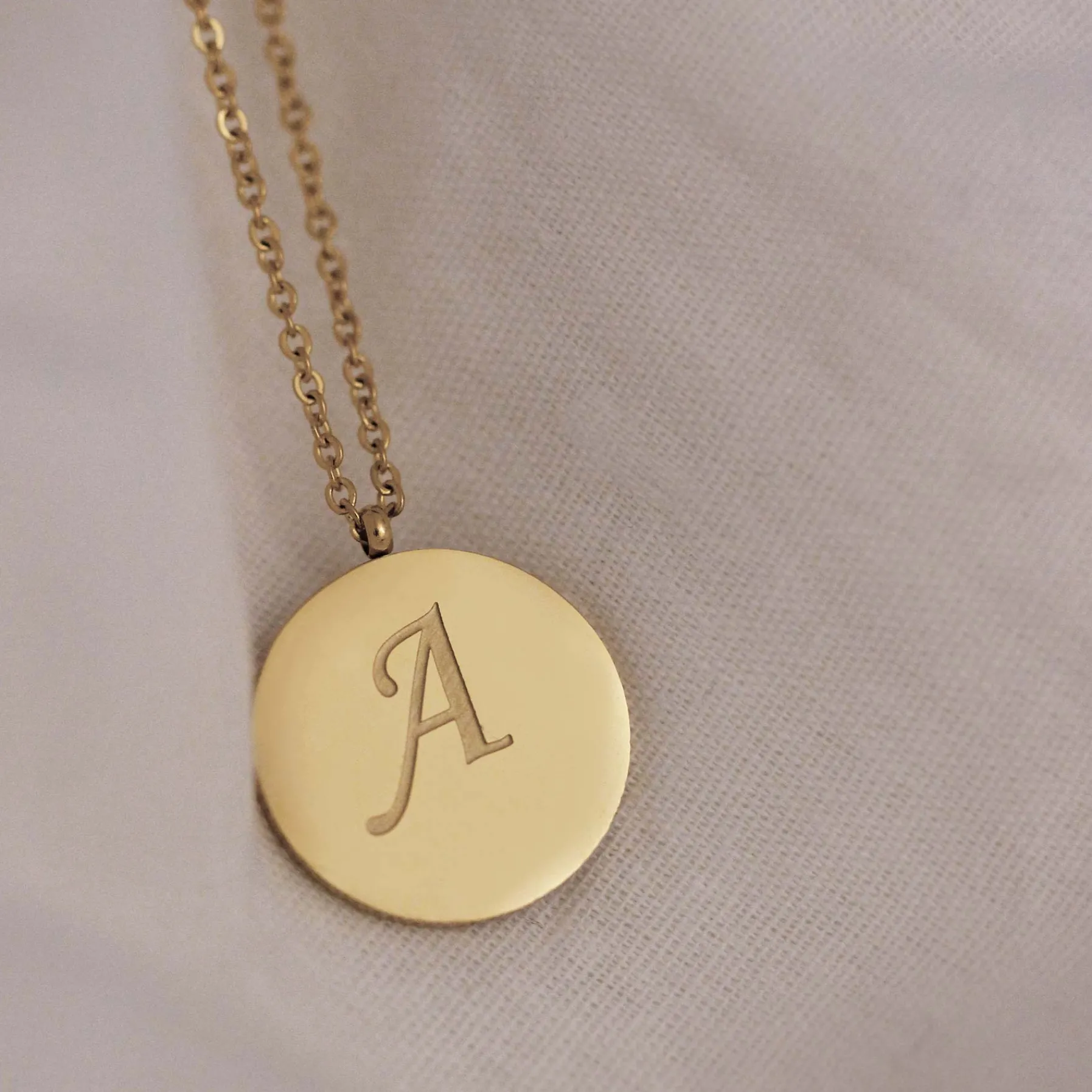 Femme Luzaka Colliers<Colliers Médaille Lettre